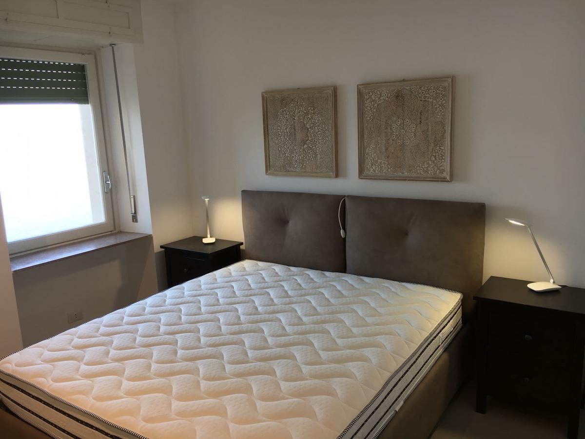Bmp Apartment Gioiosa 1 Terrazza Vista Lago بيلجيراتي المظهر الخارجي الصورة