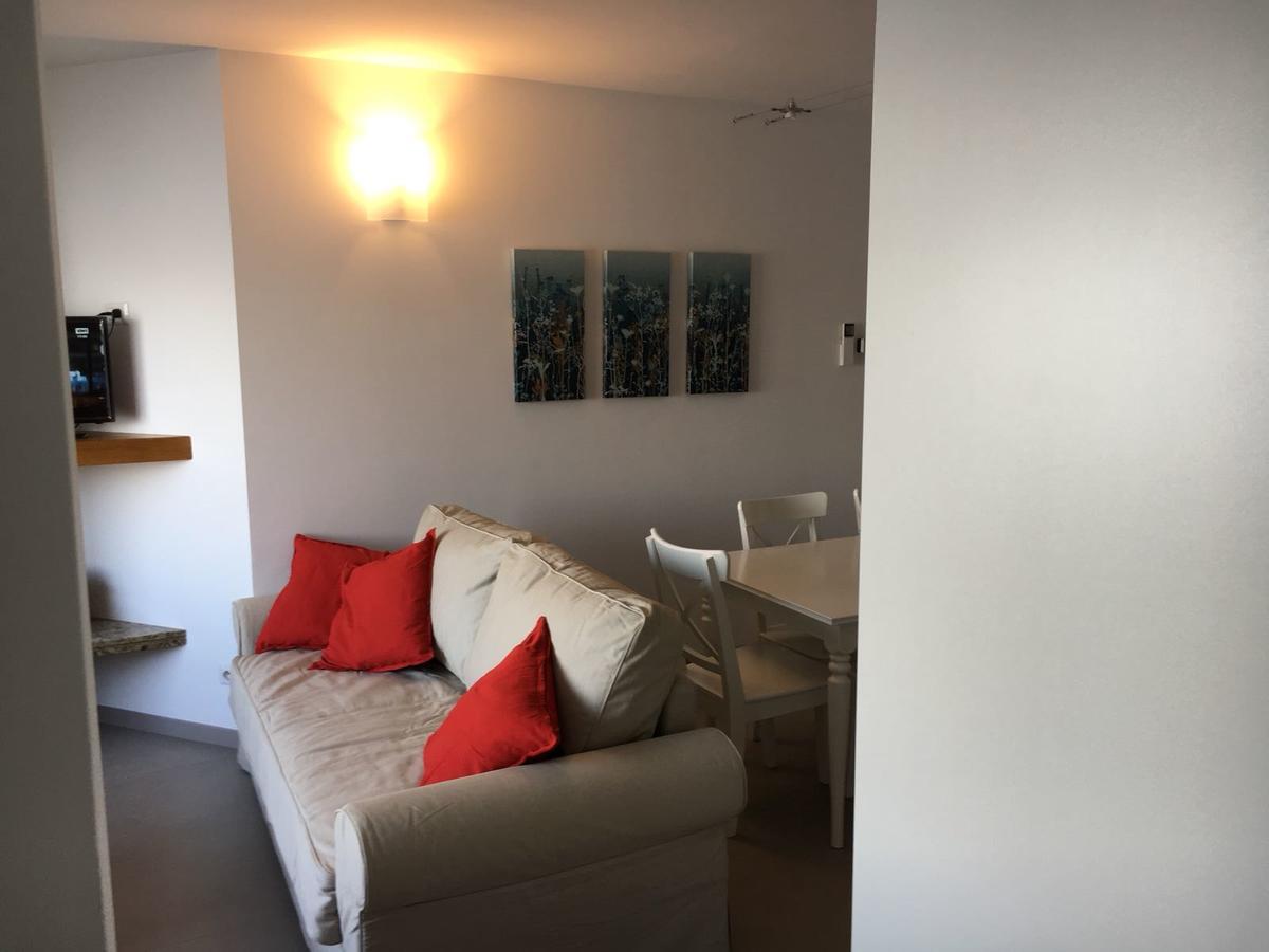Bmp Apartment Gioiosa 1 Terrazza Vista Lago بيلجيراتي المظهر الخارجي الصورة